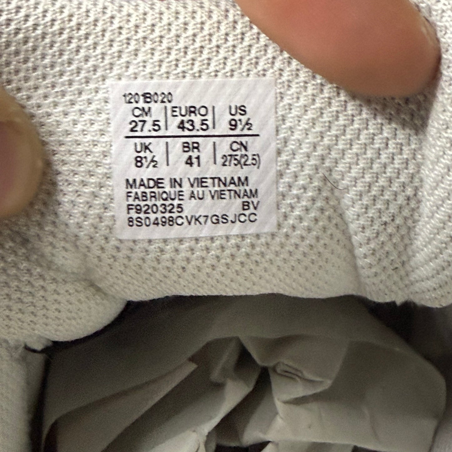 ASICS Gel-1130 White Pure Silver 9.5 Men/11 Women “Preowned”