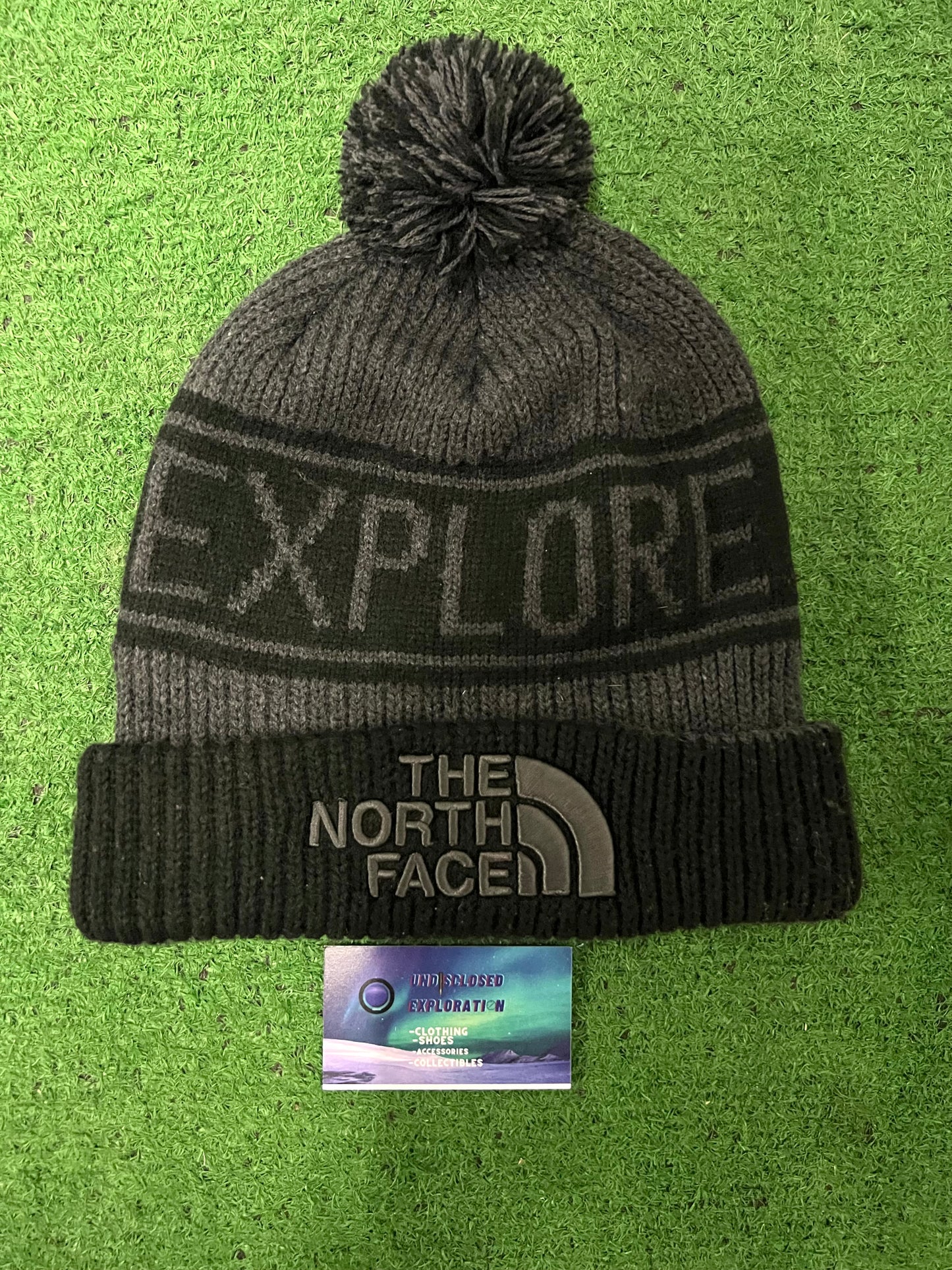 The north face tnf Pom beanie