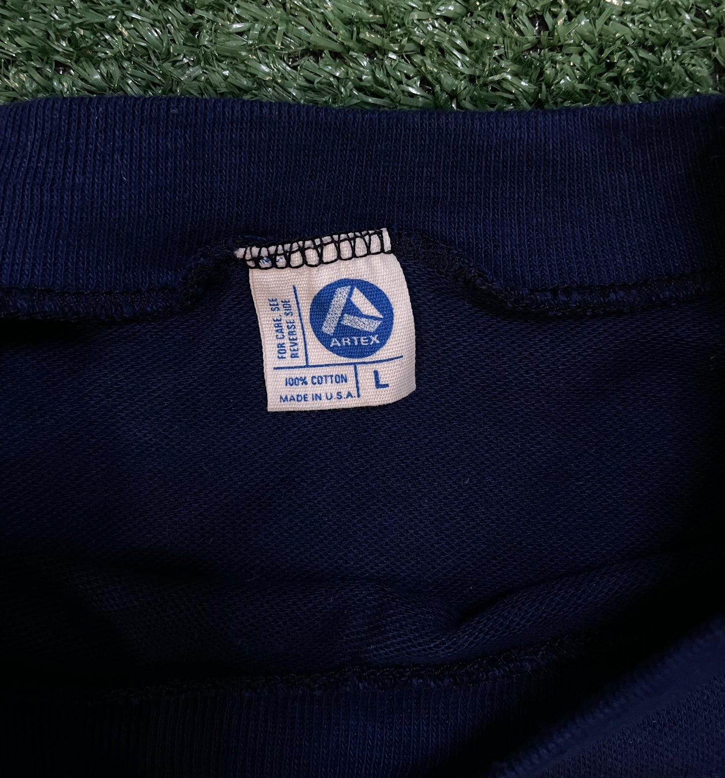 Vintage 1960s university of Michigan Football tee