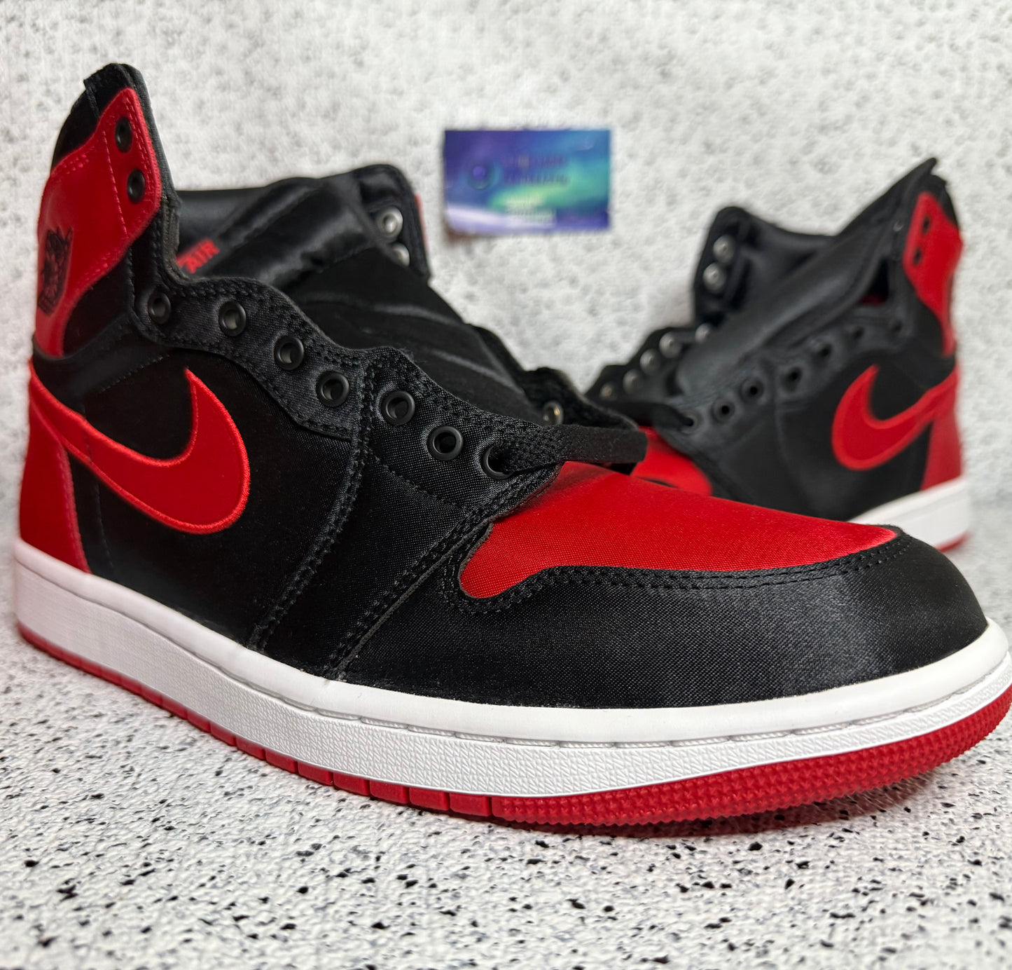 Jordan 1 Satin Bred