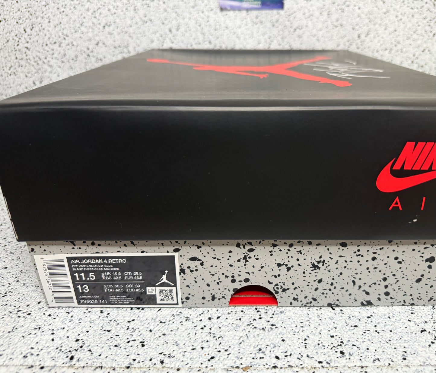 Jordan 4 Military Blue