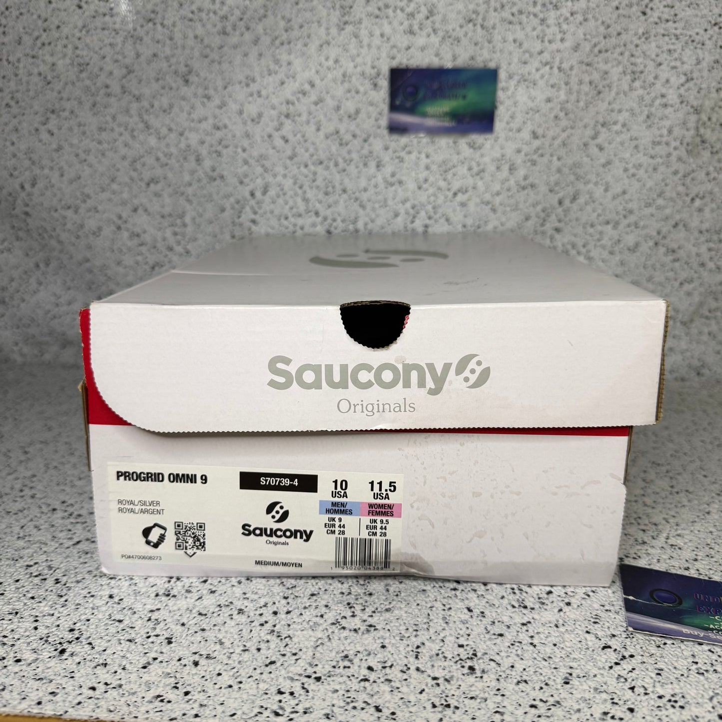 Saucony Progrid Omni 9 Royal Silver 10 Men/11.5 Women “Preowned”
