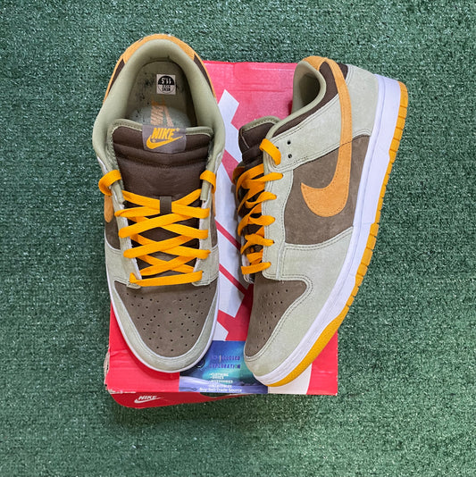 Nike Dunk Low dusty olive size 11.5men/13women
