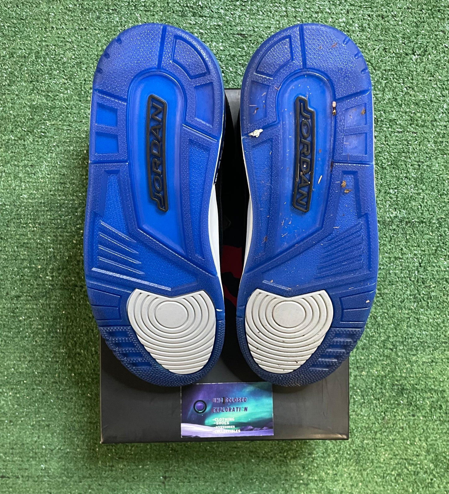 Air Jordan 3 sport blue size 9.5men/11women