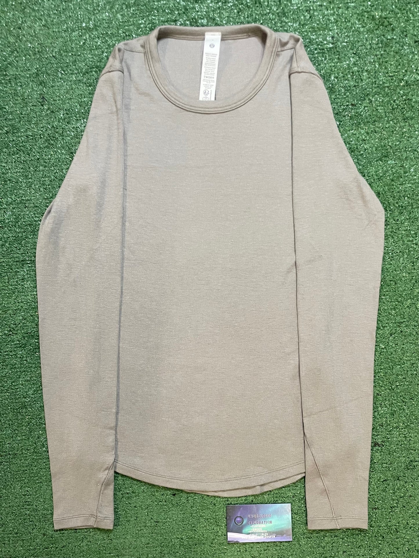 lululemon hold tight longsleeve