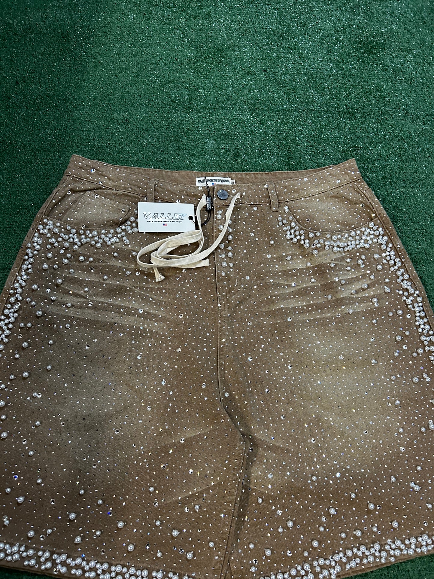 Vale sandstorm pearl shorts