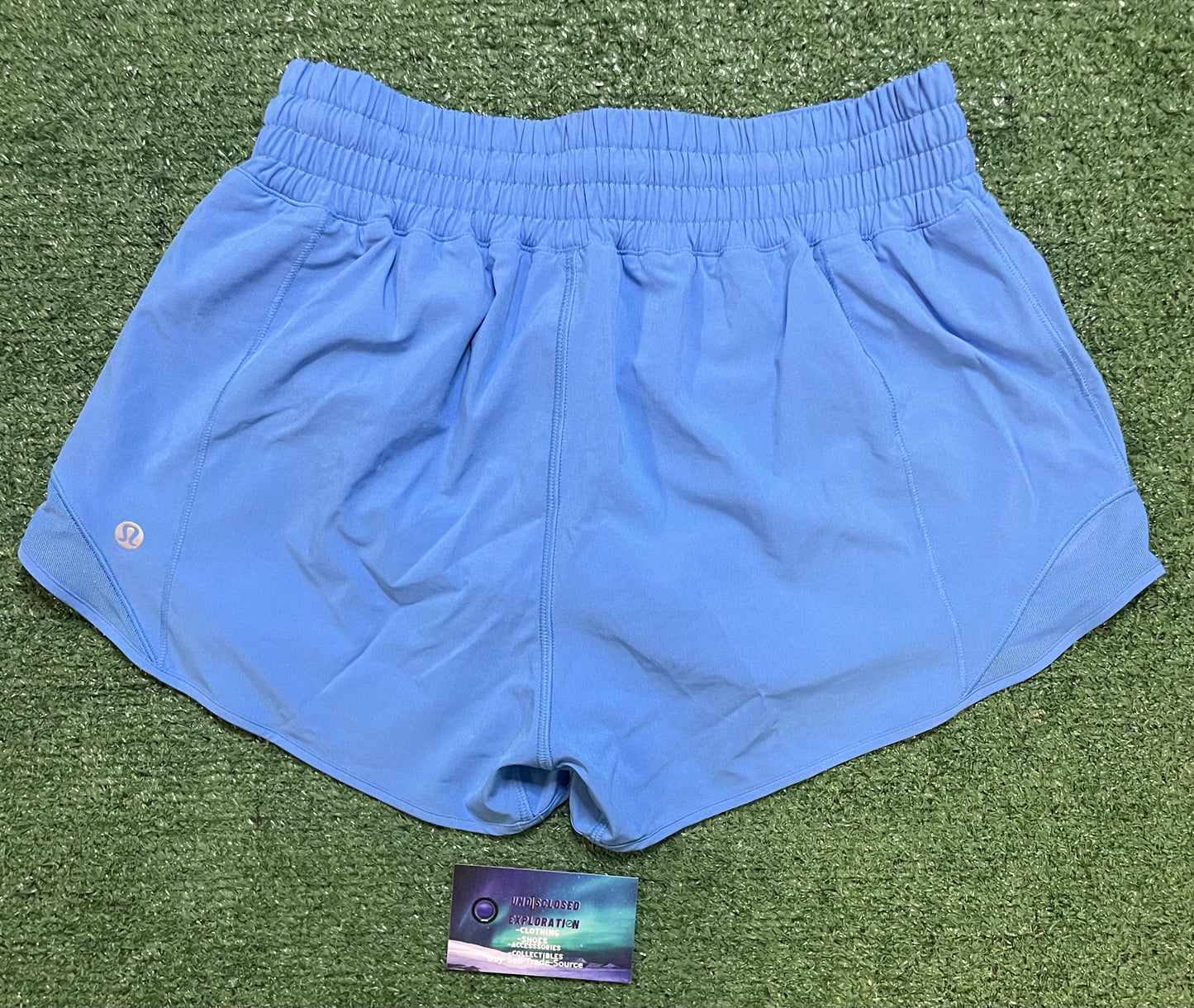 lululemon hotty High rise lined short 2.5 pool party blue