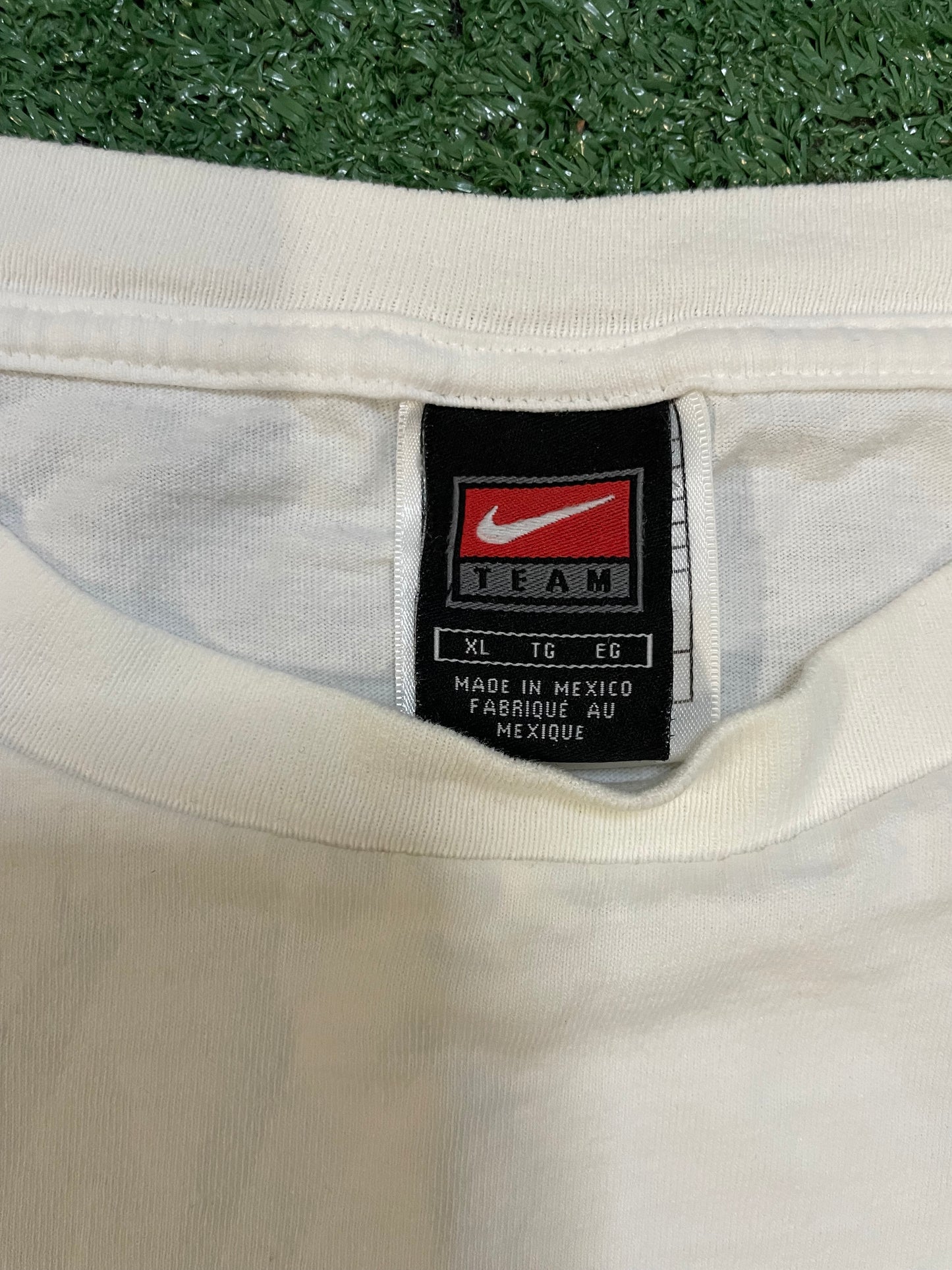 Vintage 2001 Rose Bowl UW VS Purdue tee