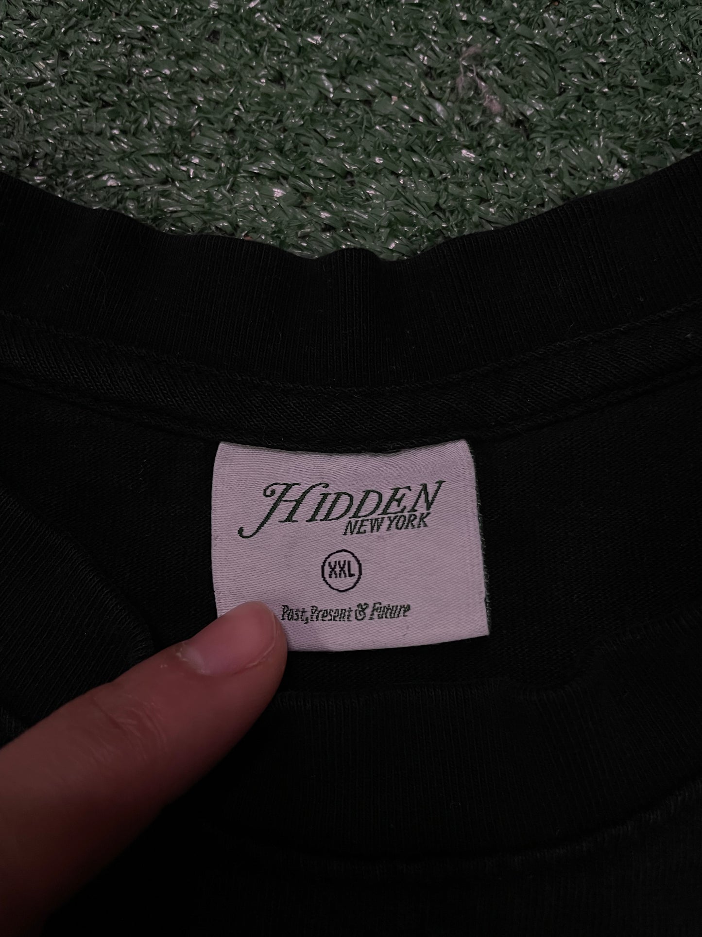 Hidden cyberleaf tee