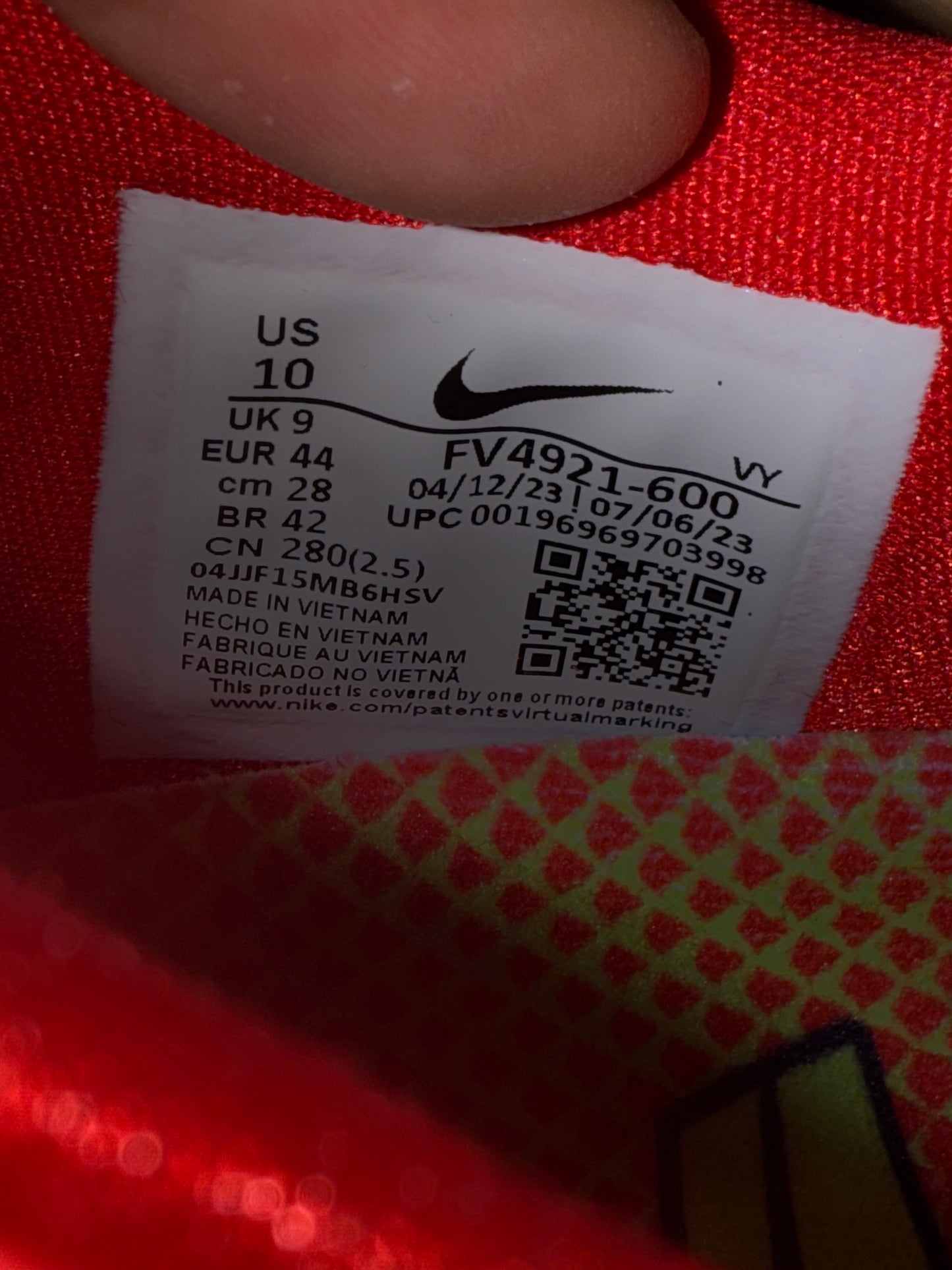 Nike Kobe 6 Reverse Grinch