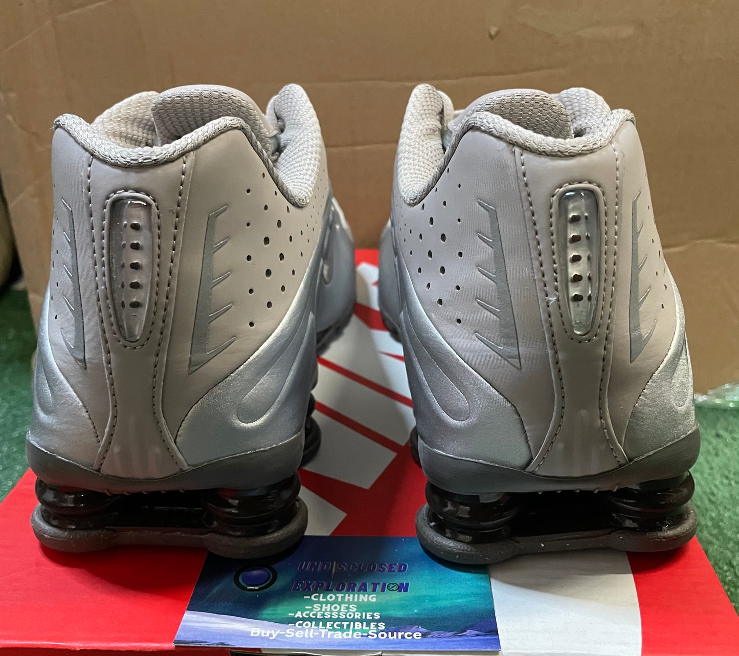 Nike Shox R4 Cavestone