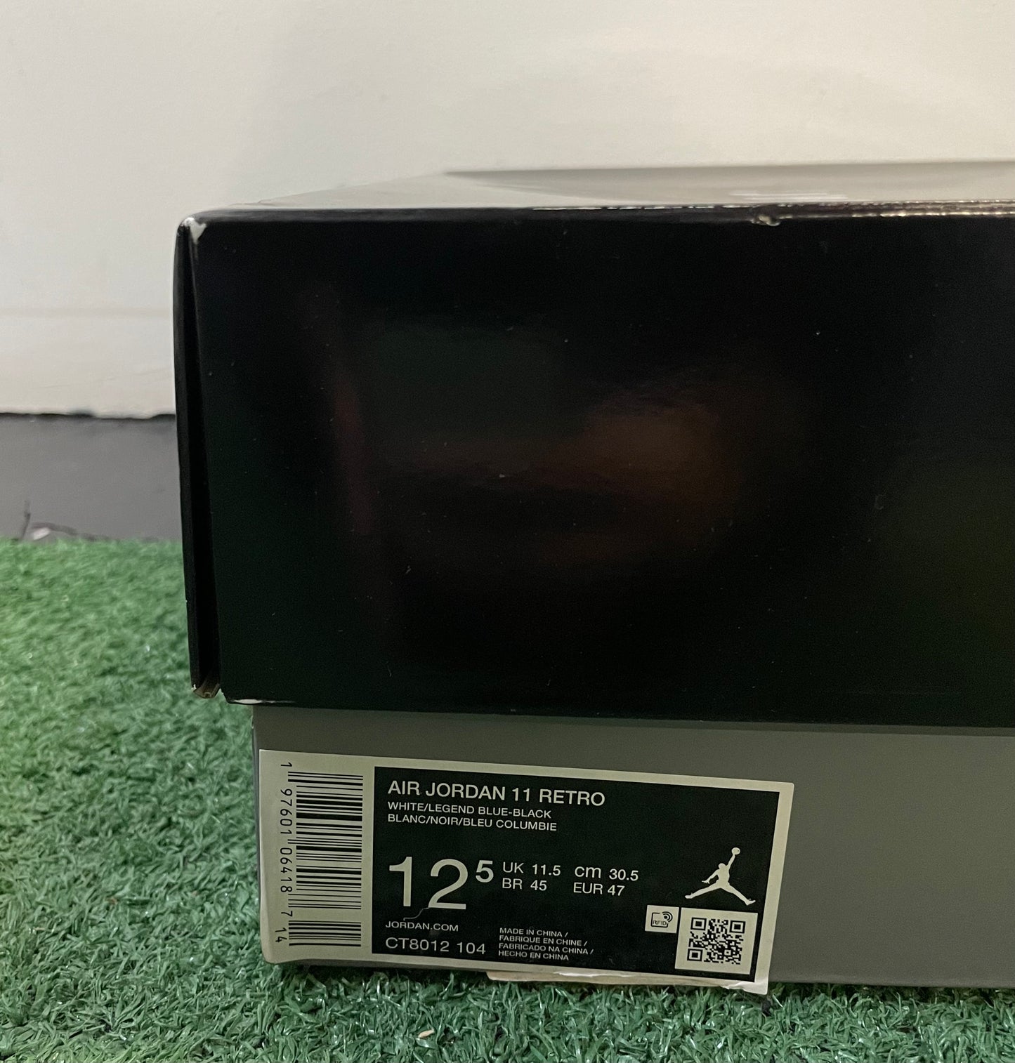 Air Jordan 11 legend blue 2024