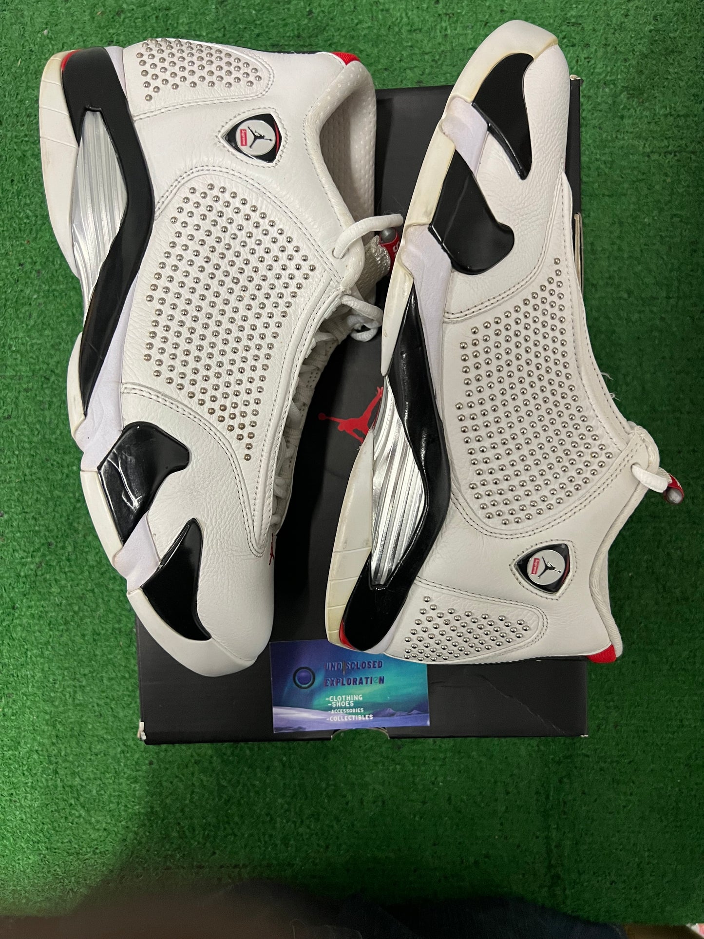 Jordan 14 X Supreme white size 10.5men/12women