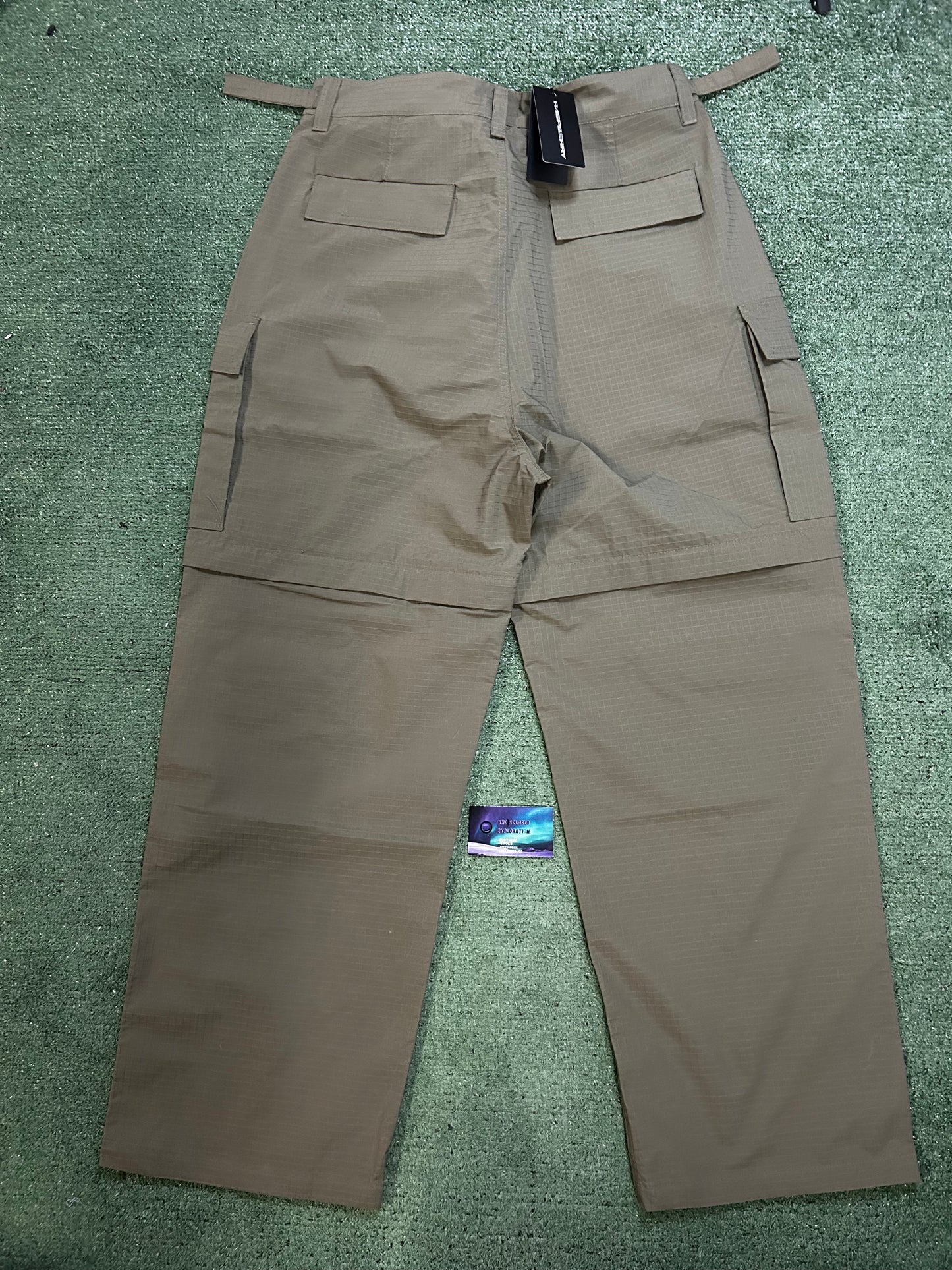 GV Gallery Raspberry hill tanker convertible cargos