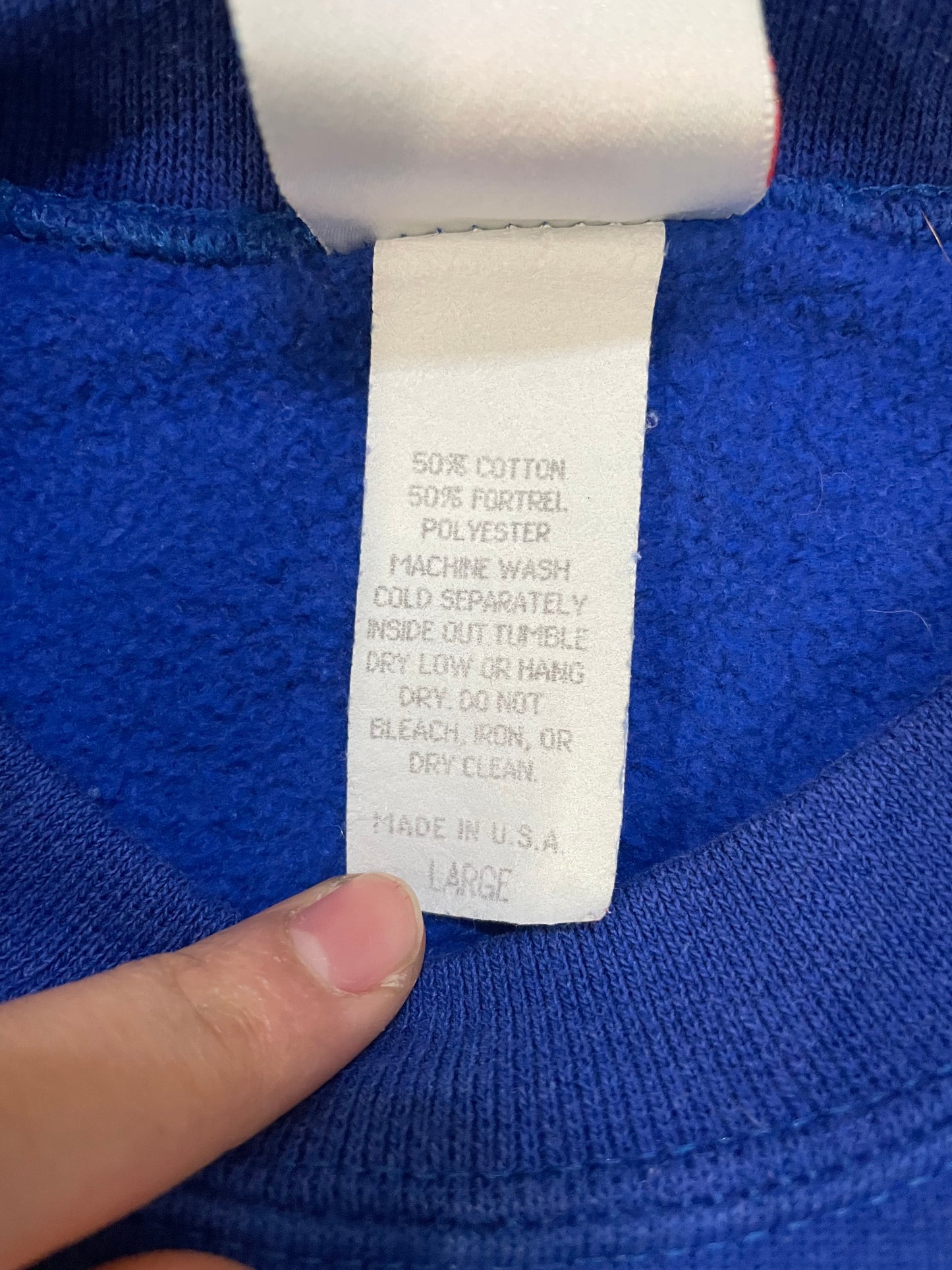 Vintage 1990s Walt Disney World 25th anniversary Crewneck