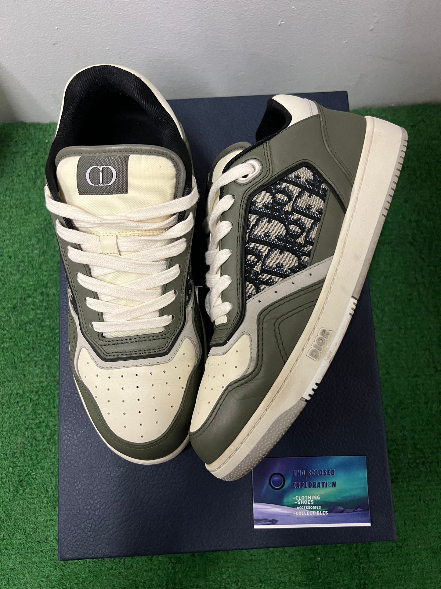 Dior B27 low olive size 9men/10.5women(EU 42)