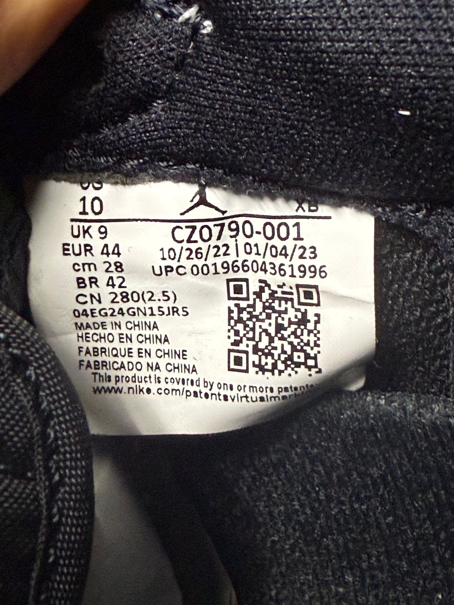 Jordan 1 Low Black Cement 10 Men/11.5 Women “Preowned”