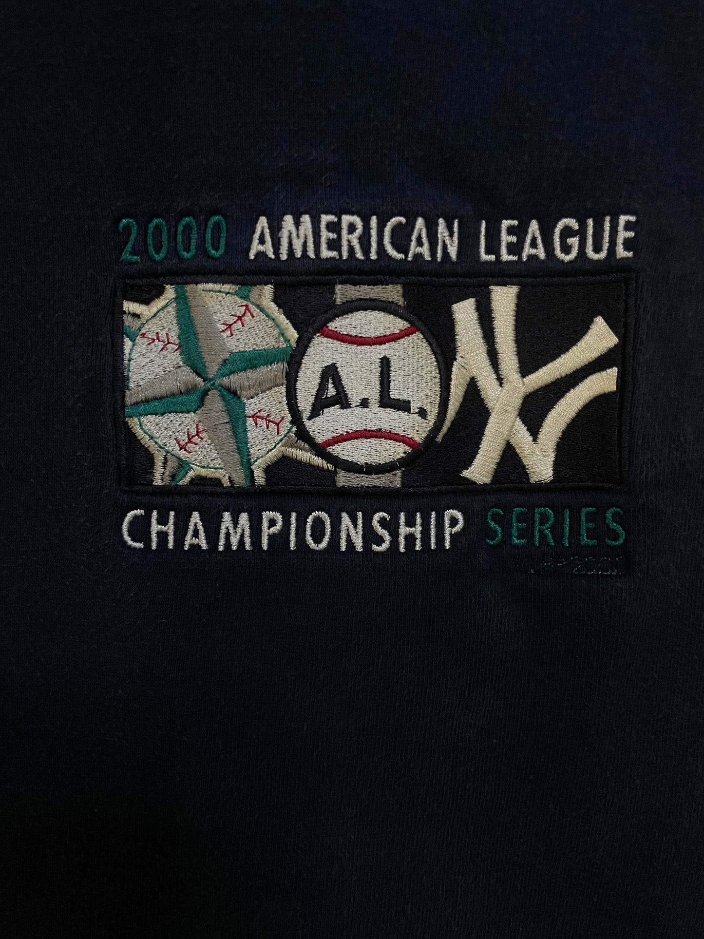 Vintage 2000s Seattle Mariners vs New York Yankees 2000 American League championship series crewneck