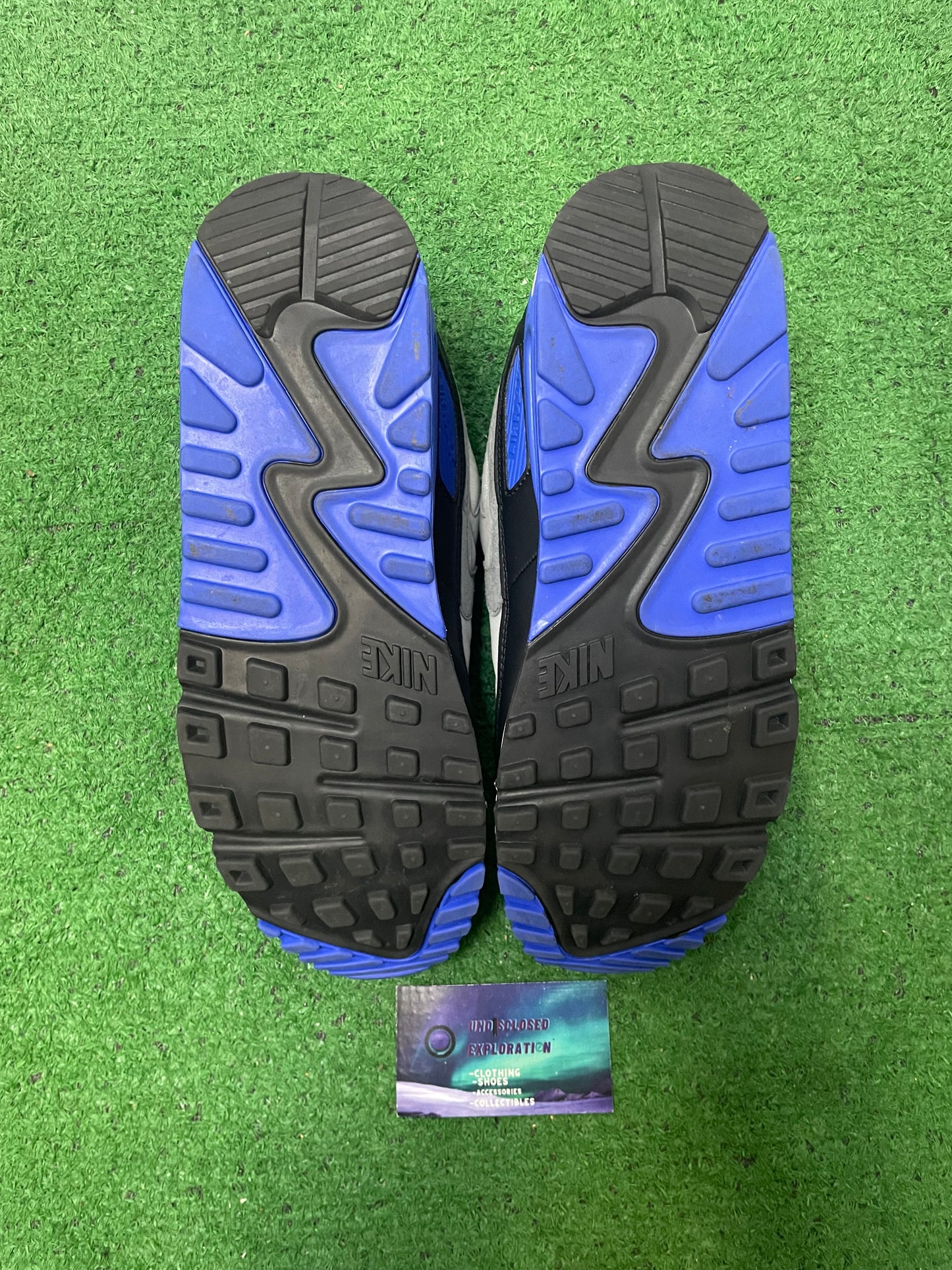 Nike Air Max 90 hyper royal size 11men/12.5women