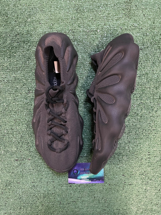Adidas Yeezy 450 dark slate size 12men/13.5women