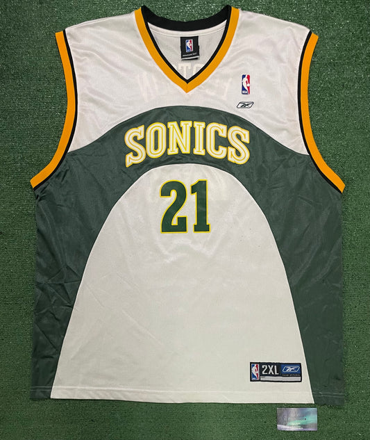 Vintage 2000s Seattle Sonics Danny fortson jersey