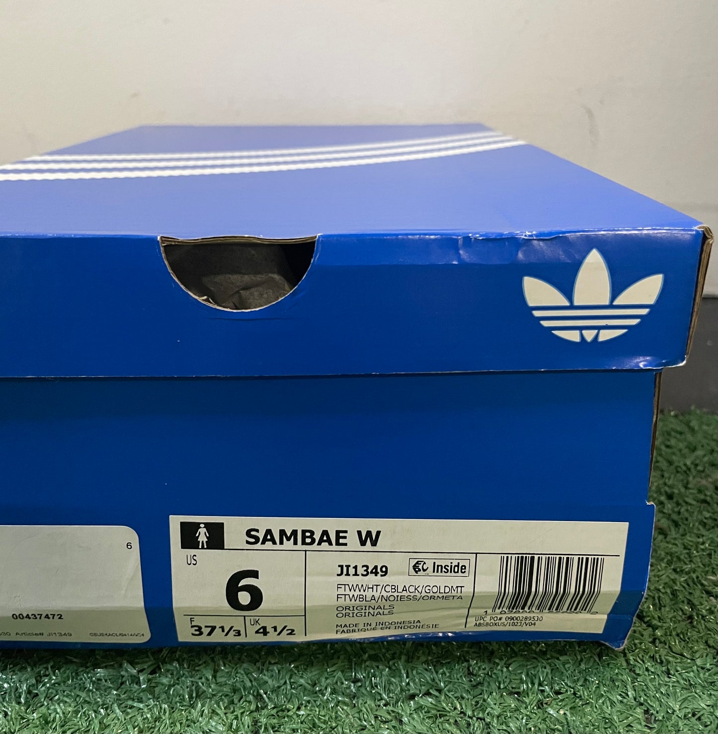 Adidas Sambae white black gum