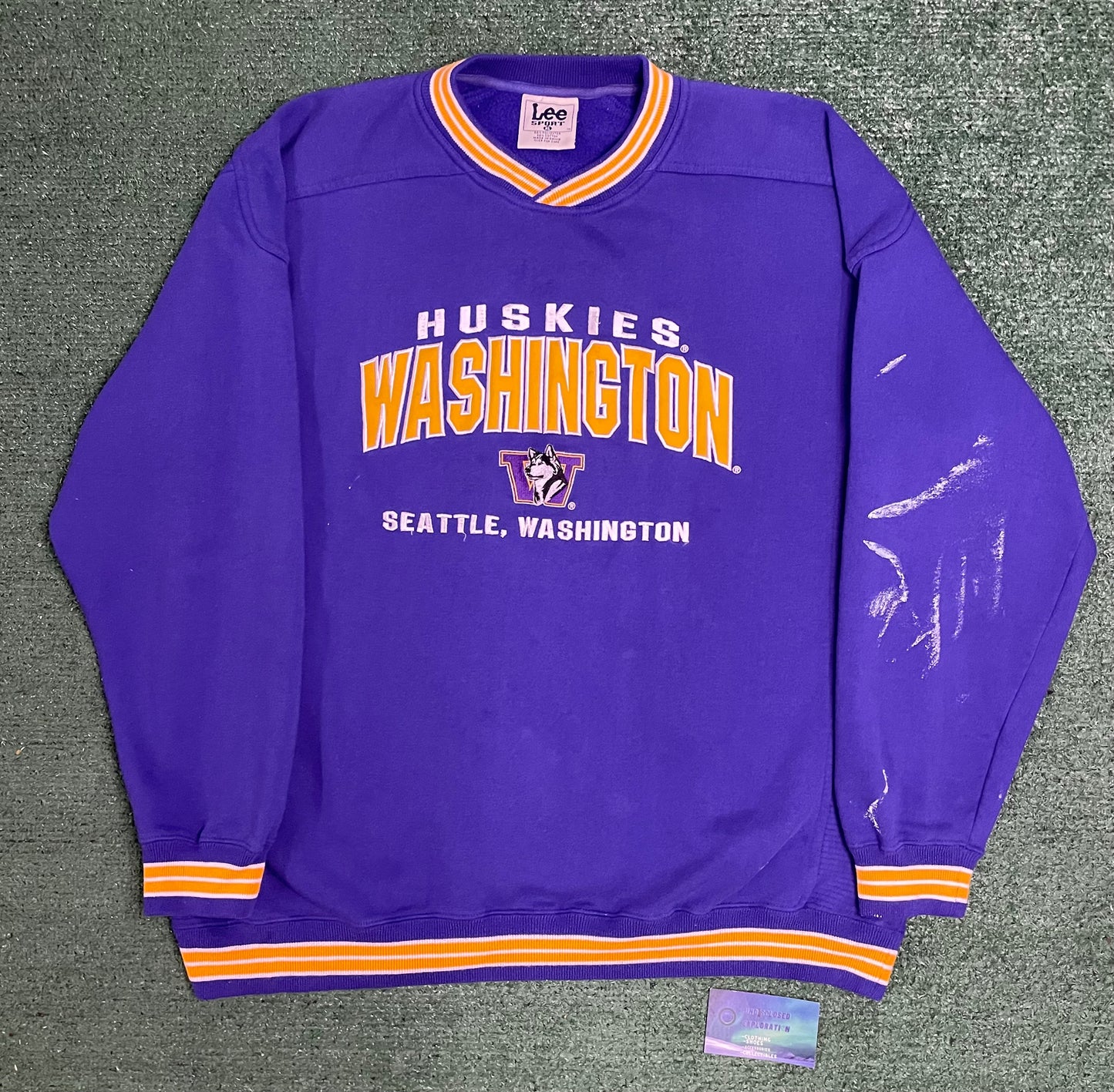 Vintage 1990s University of Washington huskies UW crewneck