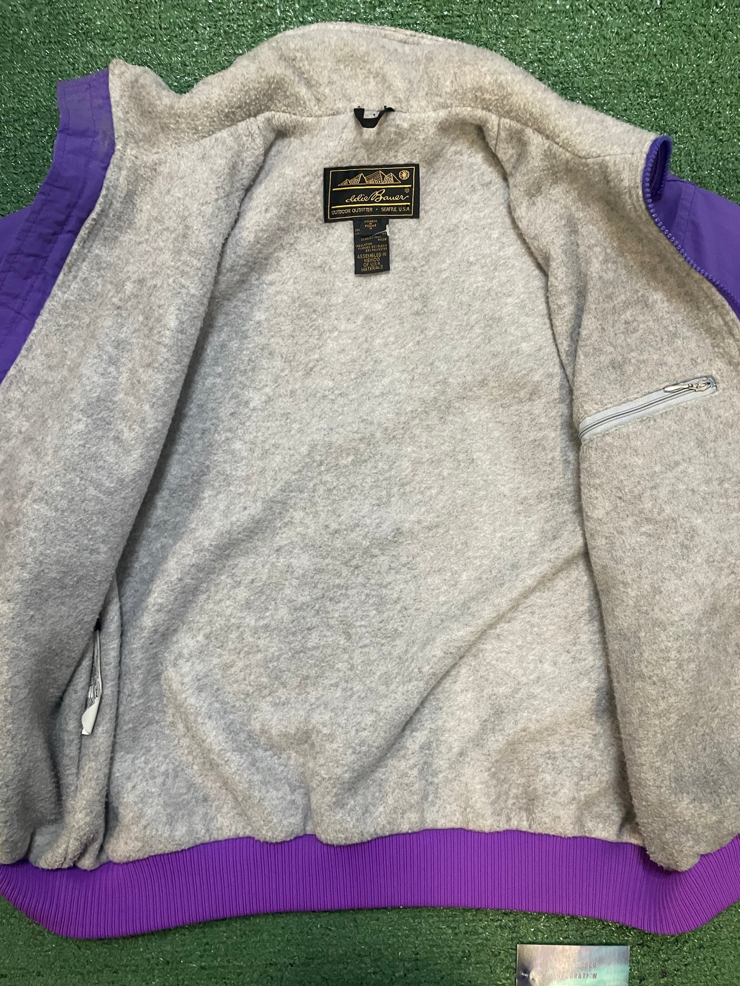 Vintage 1990s Eddie Bauer purple jacket