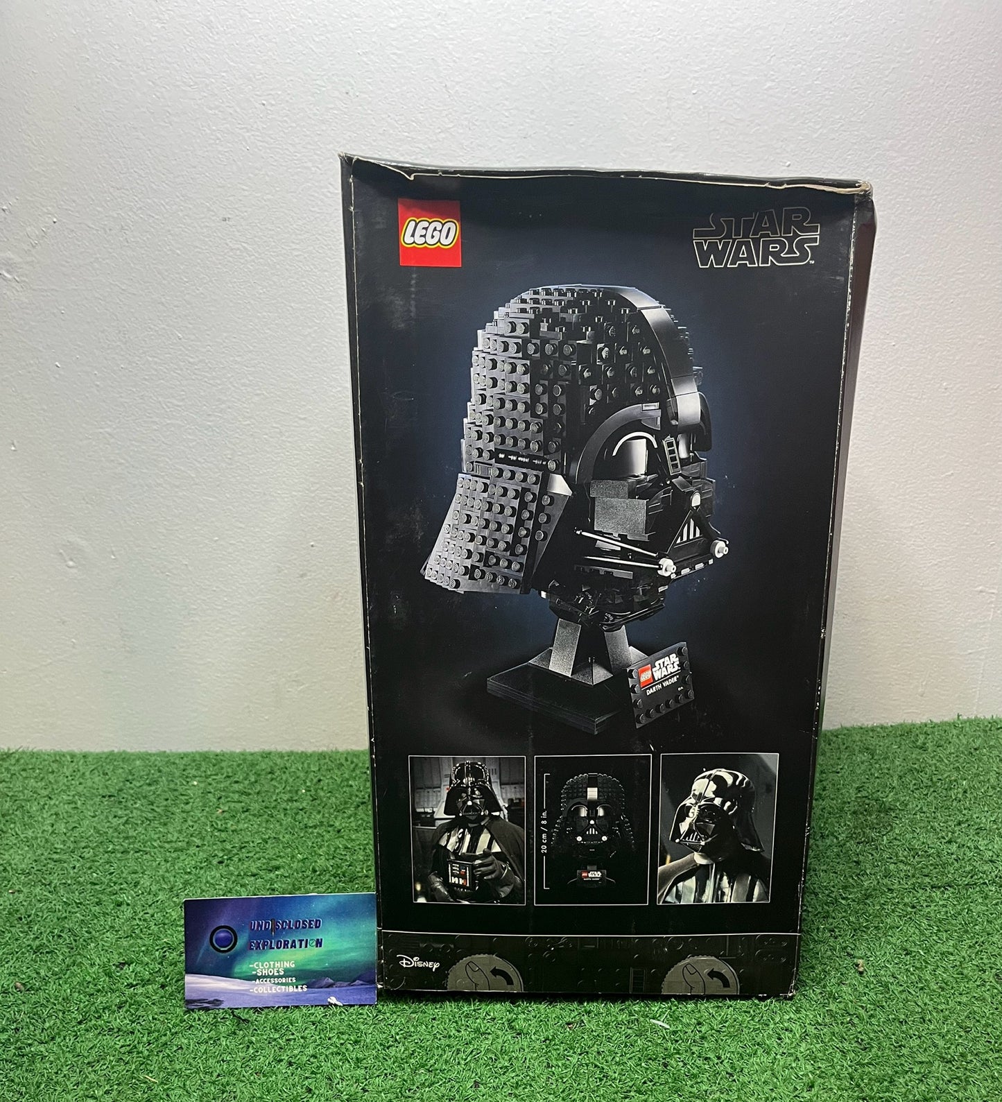 Lego Darth Vader helmet 75304