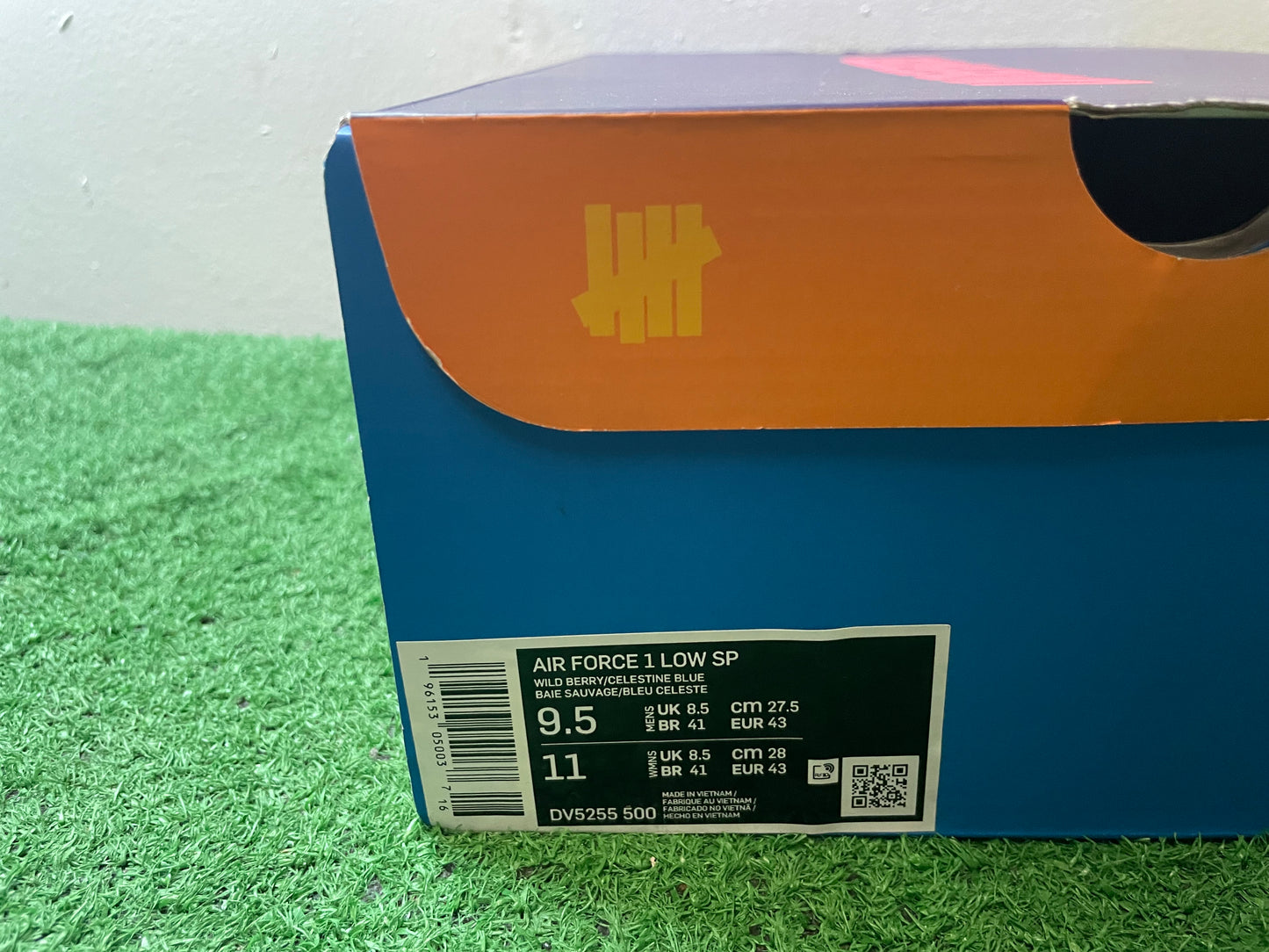 Nike X undefeated Air Force 1 low Celestine blue size 9.5men/11women