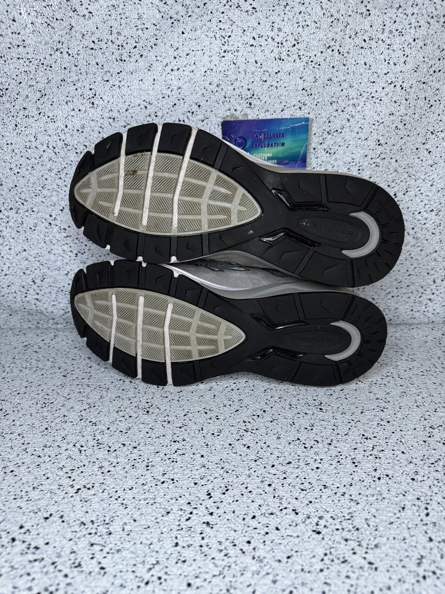 New Balance 990v5 Grey 9 Men/10.5 Women “Preowned”