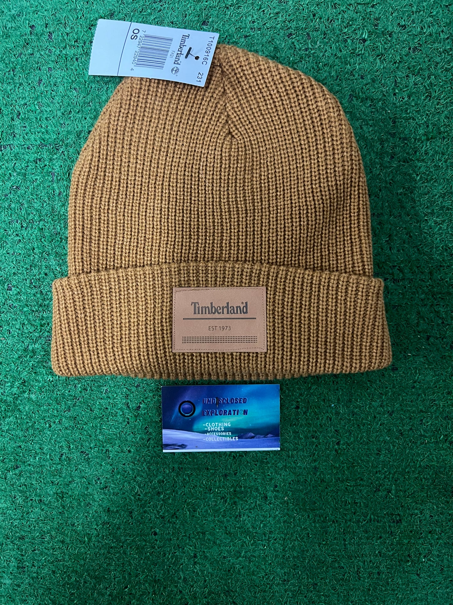 Timberland wheat logo beanie