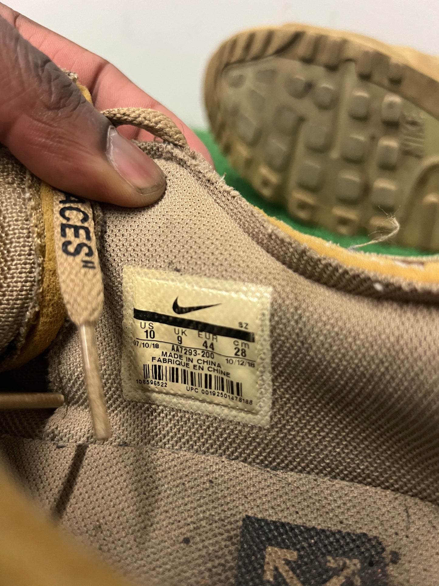 Nike air max 90 x off white ore size 10men/11.5women