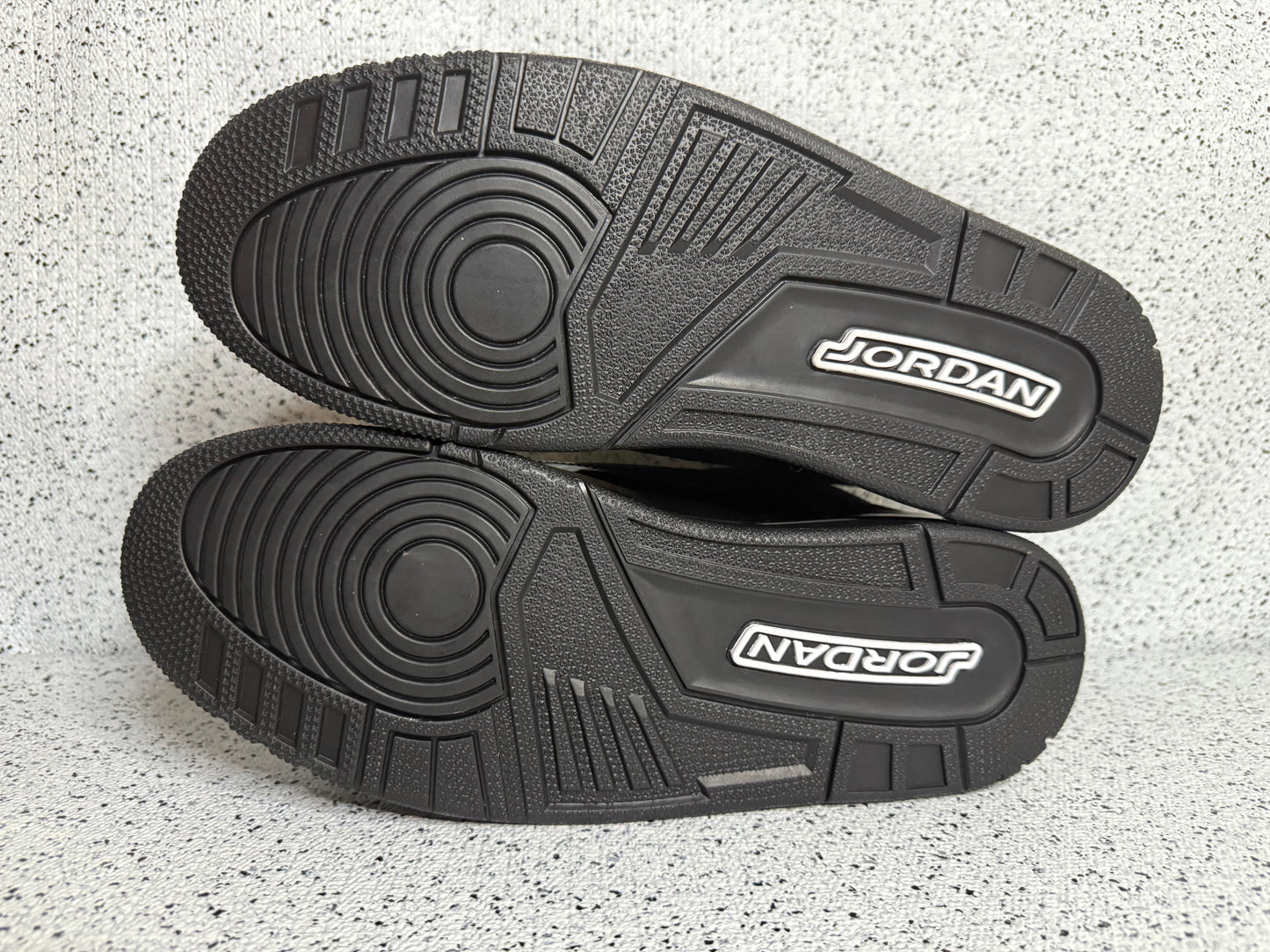 Jordan 3 Black Cat