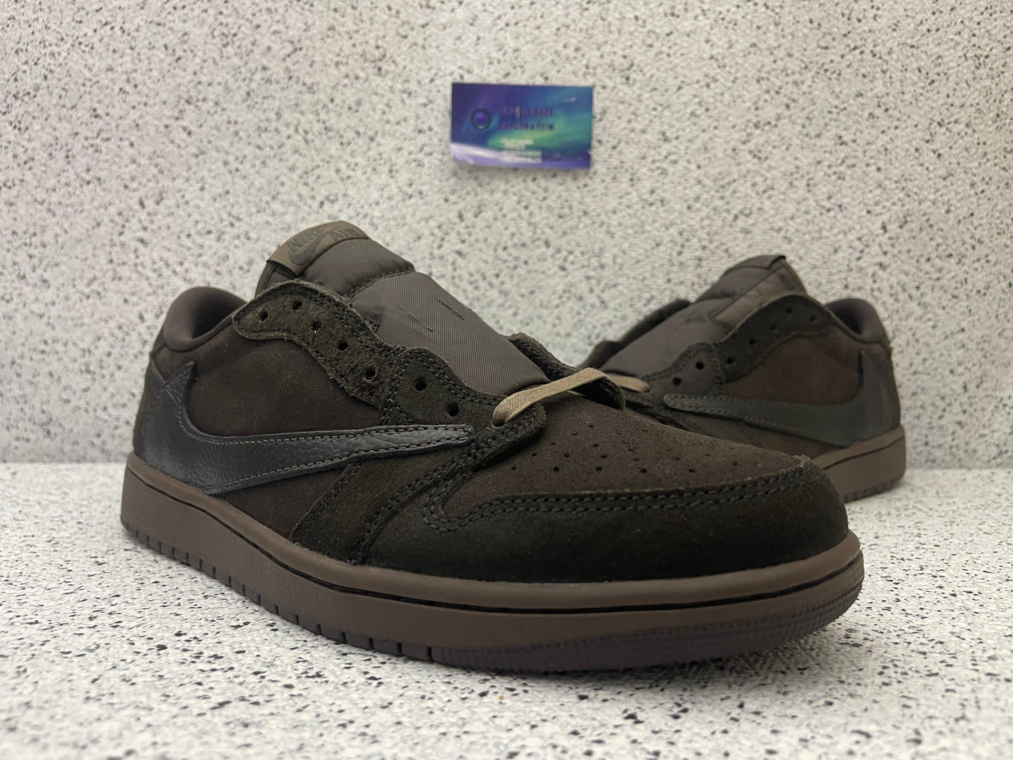 Jordan 1 Low Travis Scott Velvet Brown