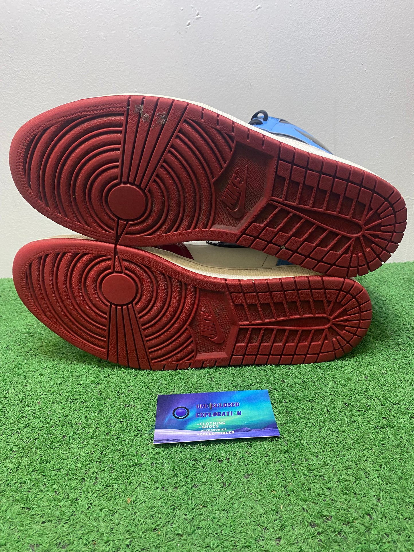 Jordan 1 High fearless size 12men/13.5women