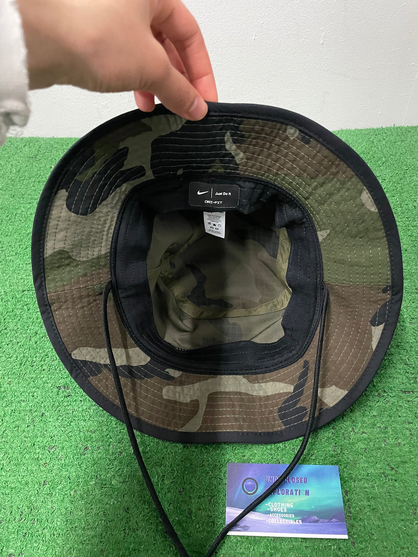 Nike camo bucket hat