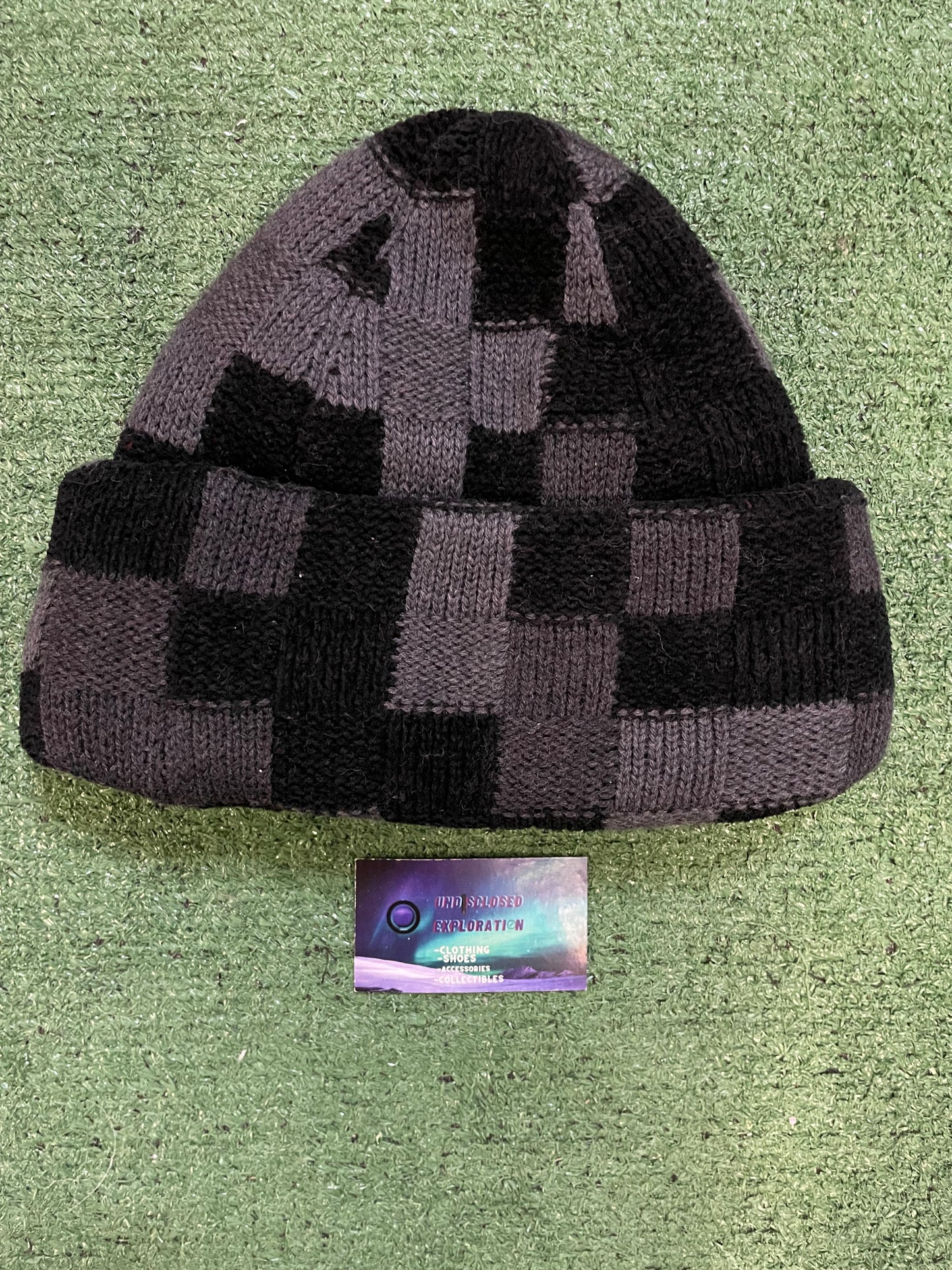 Louis Vuitton crush damoflage beanie