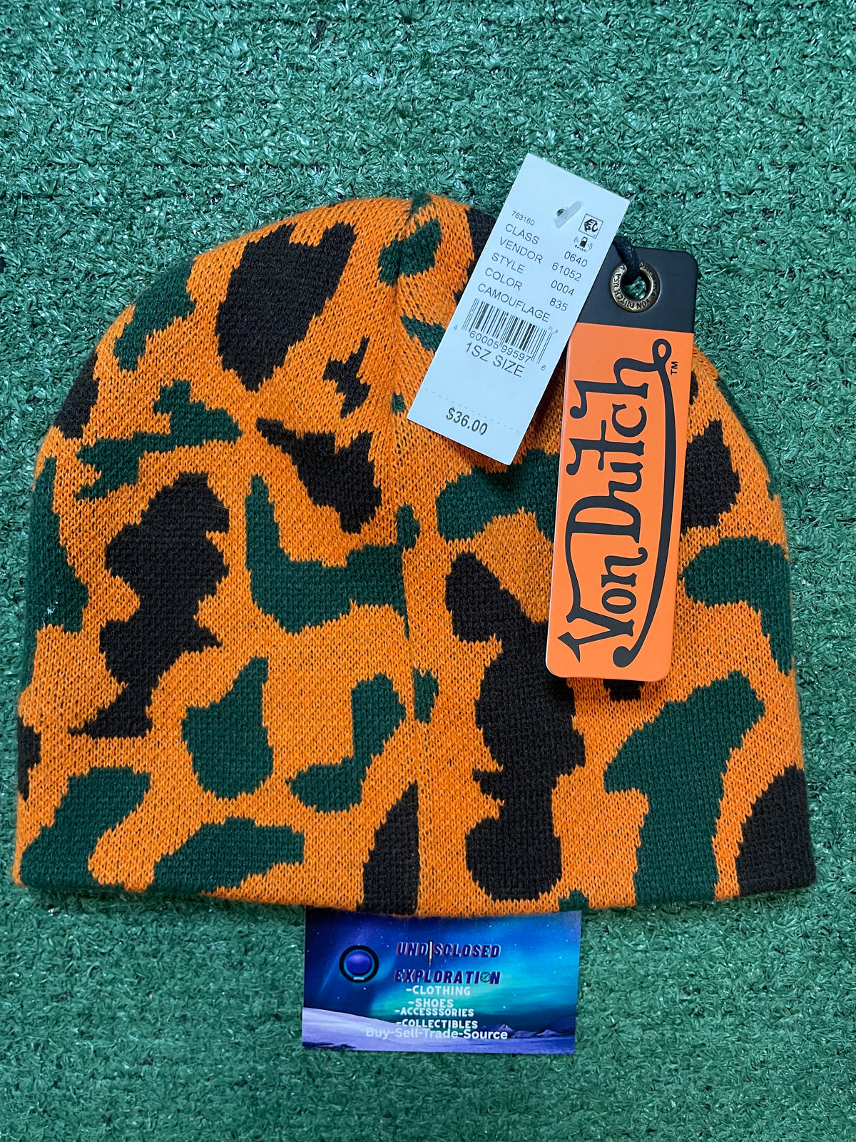 Von Dutch camo beanie