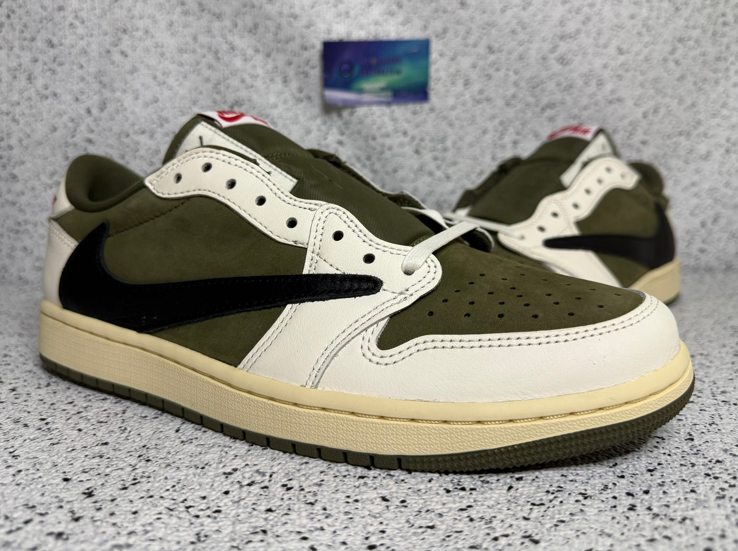 Jordan 1 Low Travis Scott Reverse Medium Olive