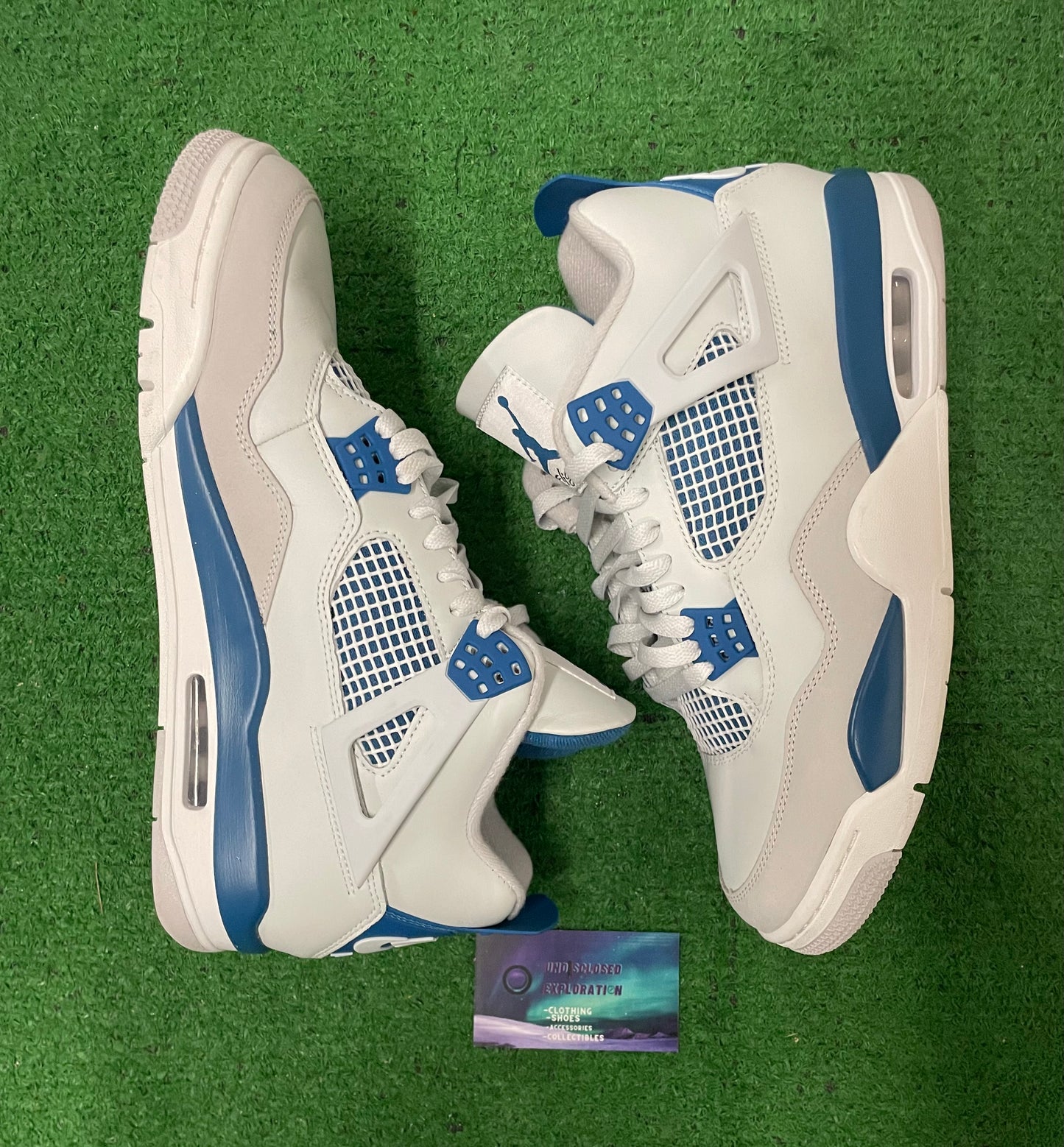 Jordan 4 Military 2024 size 11men/12.5women