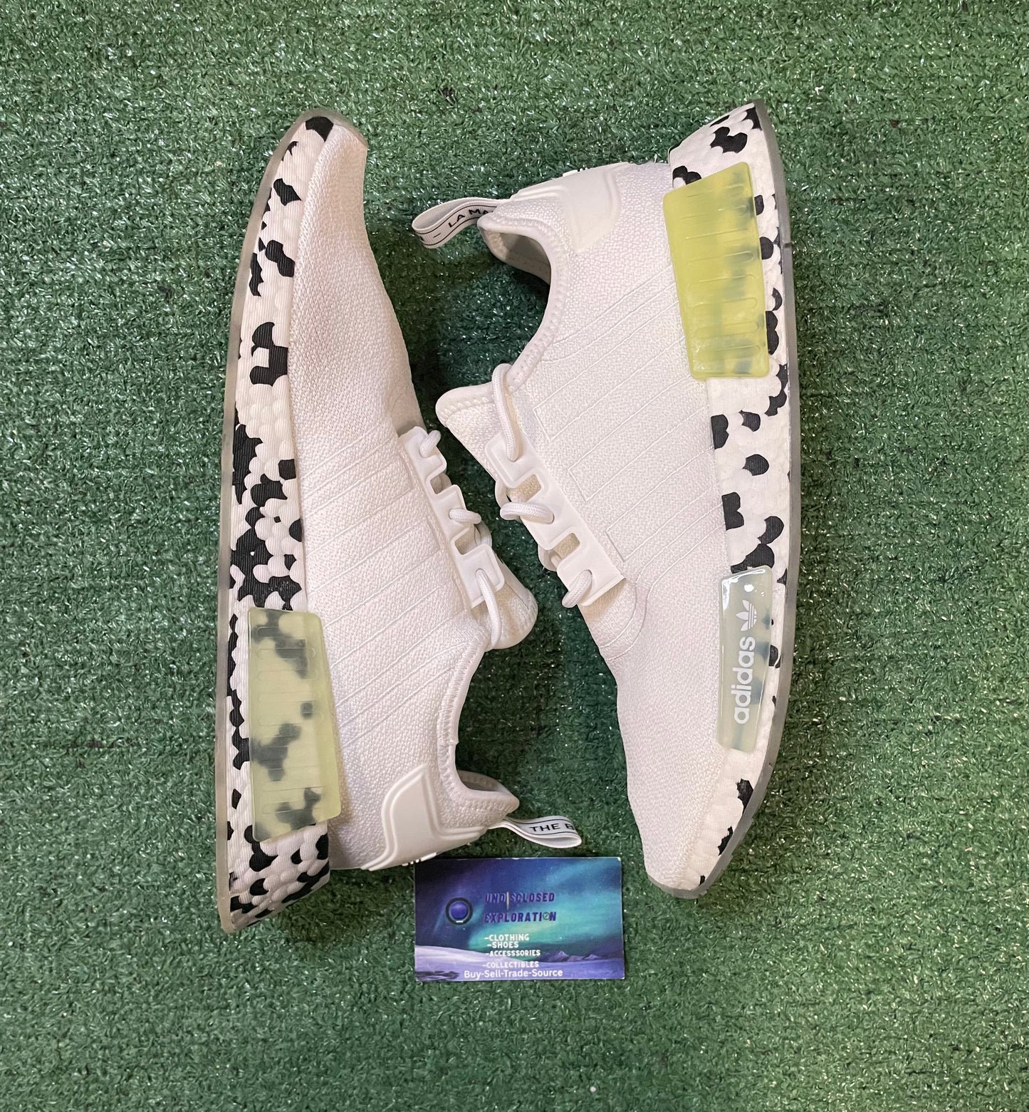 Adidas Nmd R1 white black color splash size 10men/11.5women