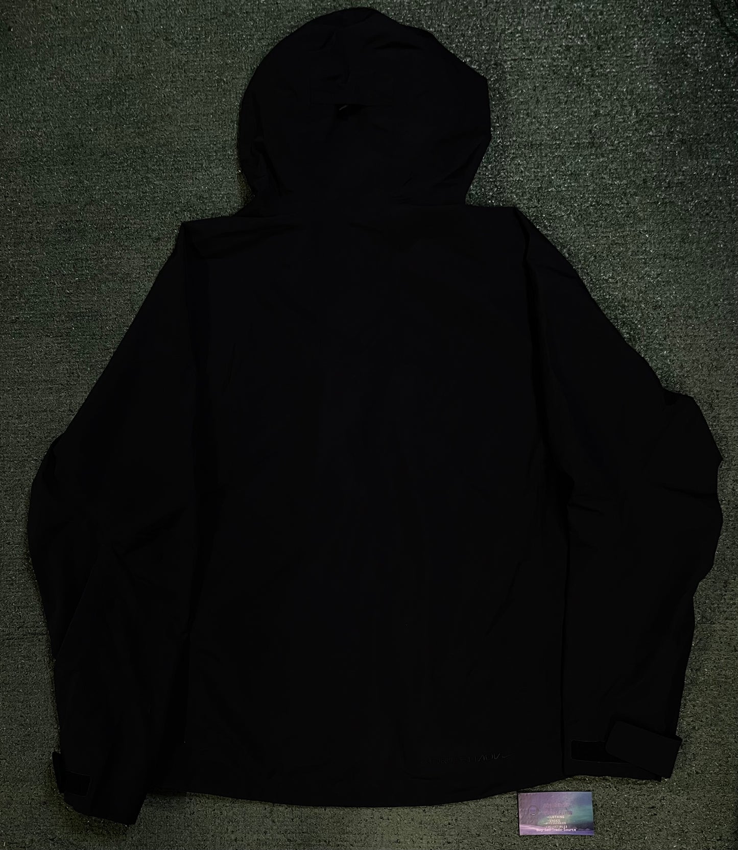 Nike ACG morpho storm hooded jacket