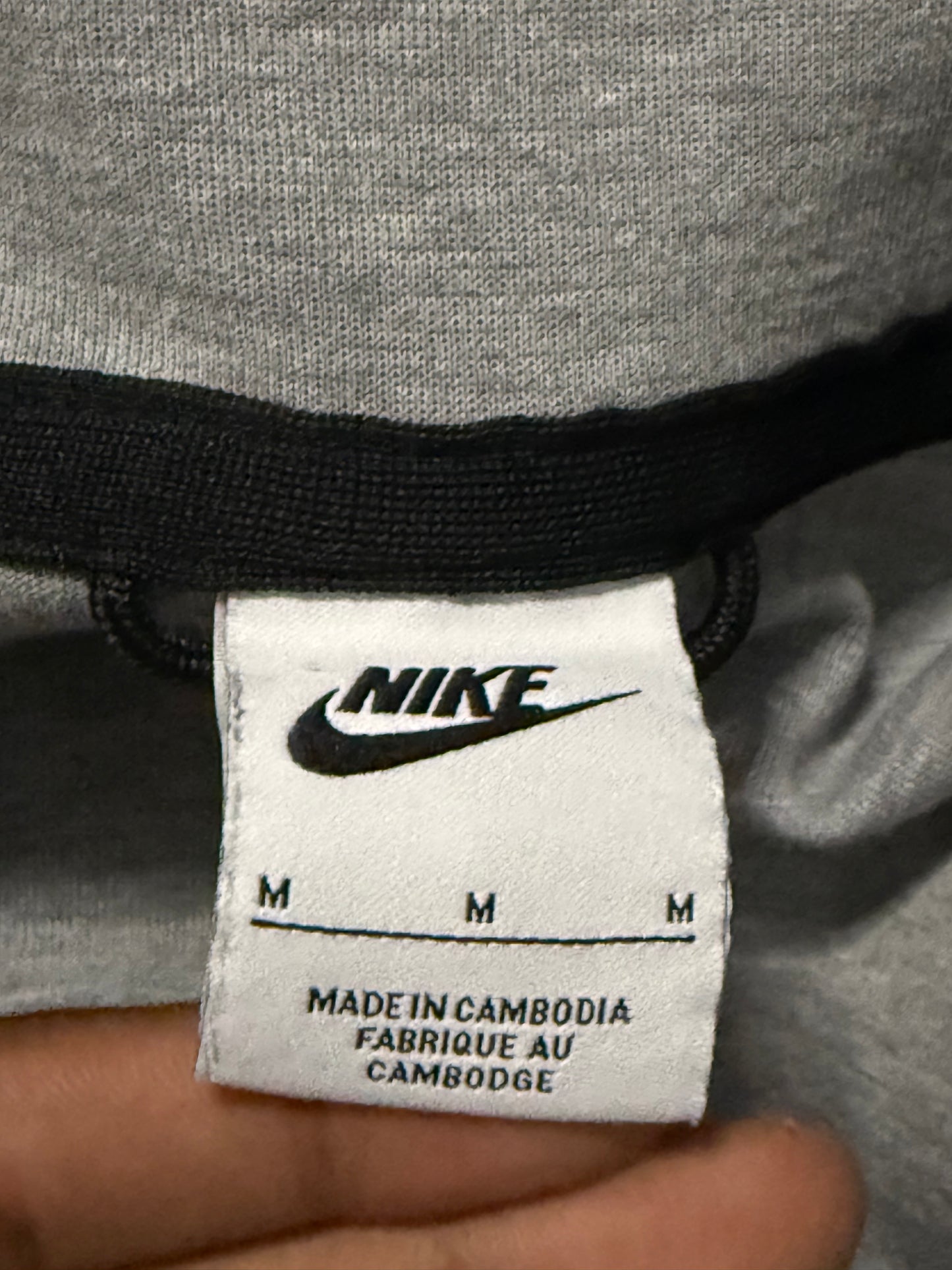 Nike Tech Fleece Grey