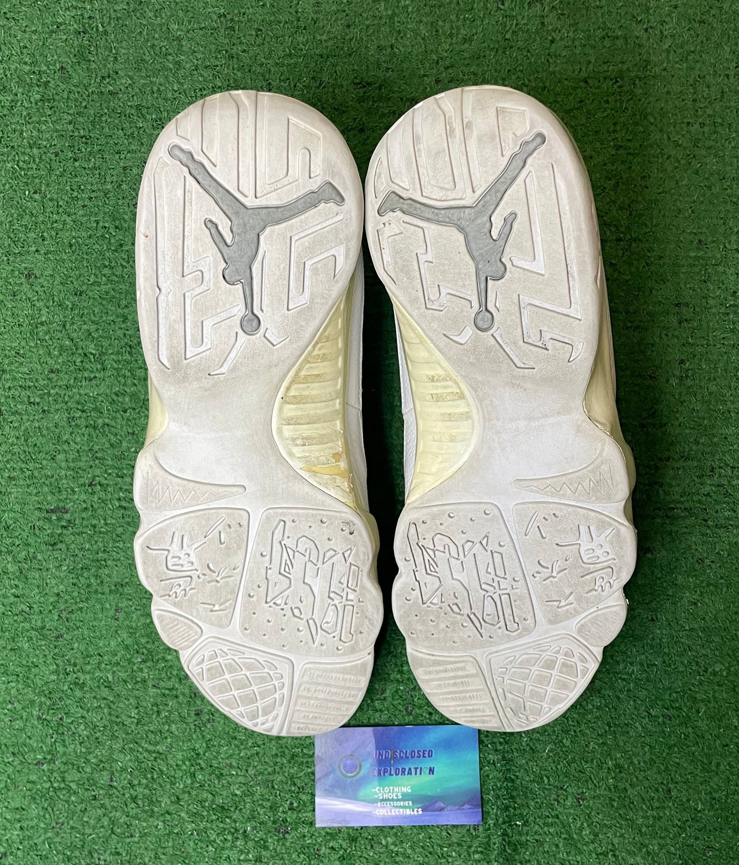 Nike air Jordan 9 silver anniversary size 12men/13.5women