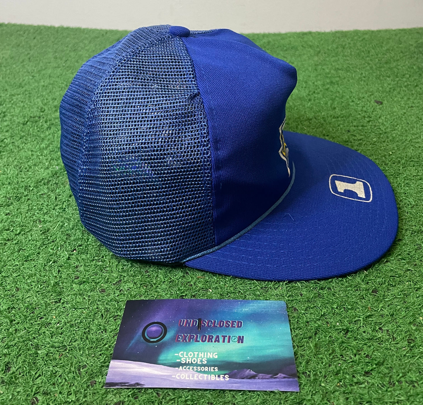 Vintage 1990s Seattle mariners trident logo mesh hat