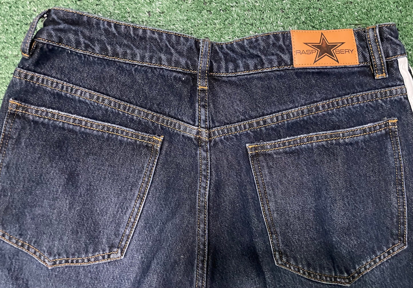GV Gallery Glenci denim