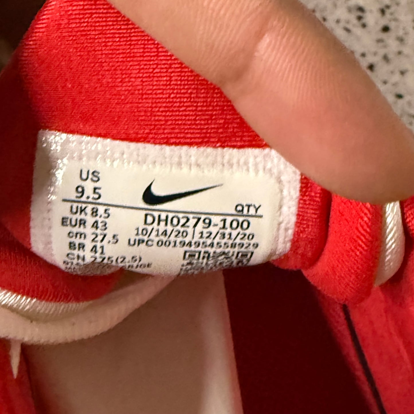 Nike Vapor Max White University Red 9.5 Men/11 Women “Preowned”