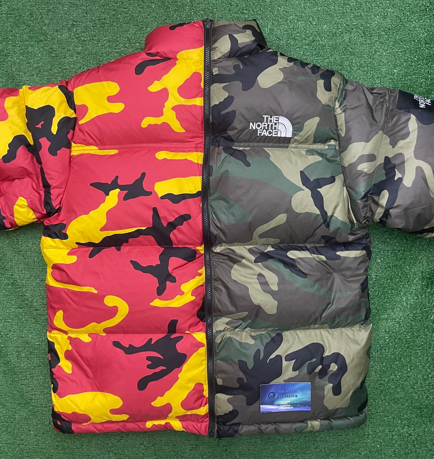 Supreme The North Face Split Nuptse Camo