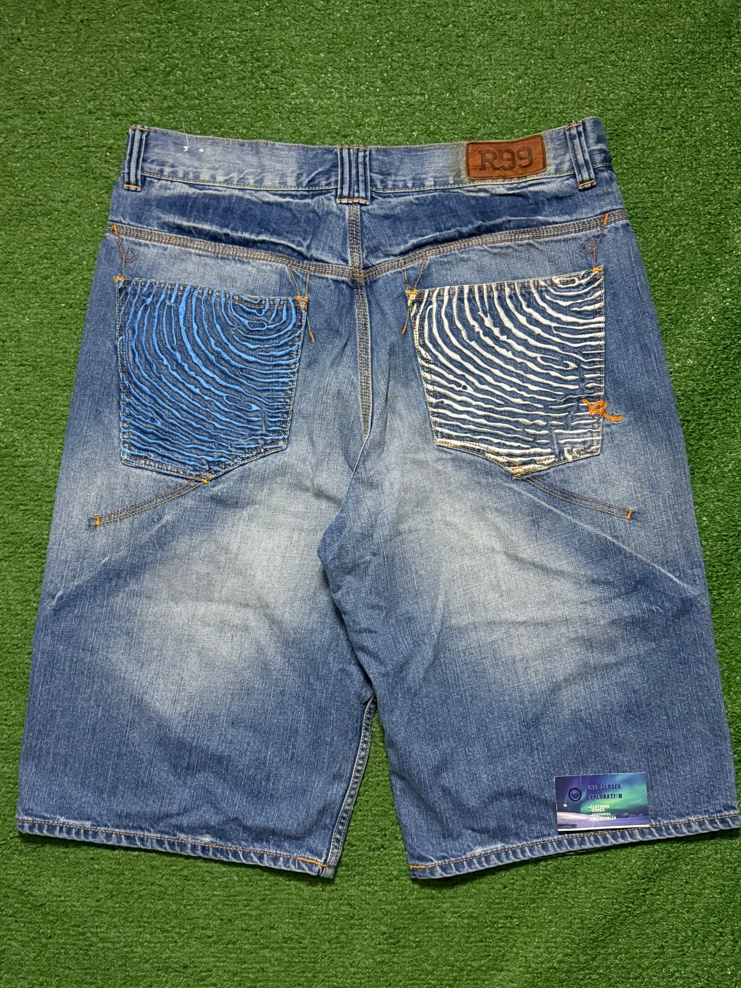 Vintage Rocawear Jorts